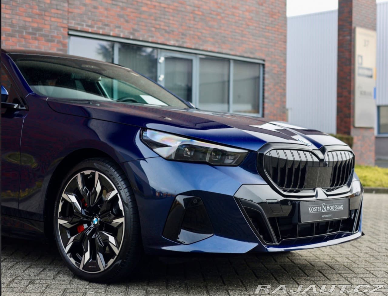 2025 BMW 5-Series - 6