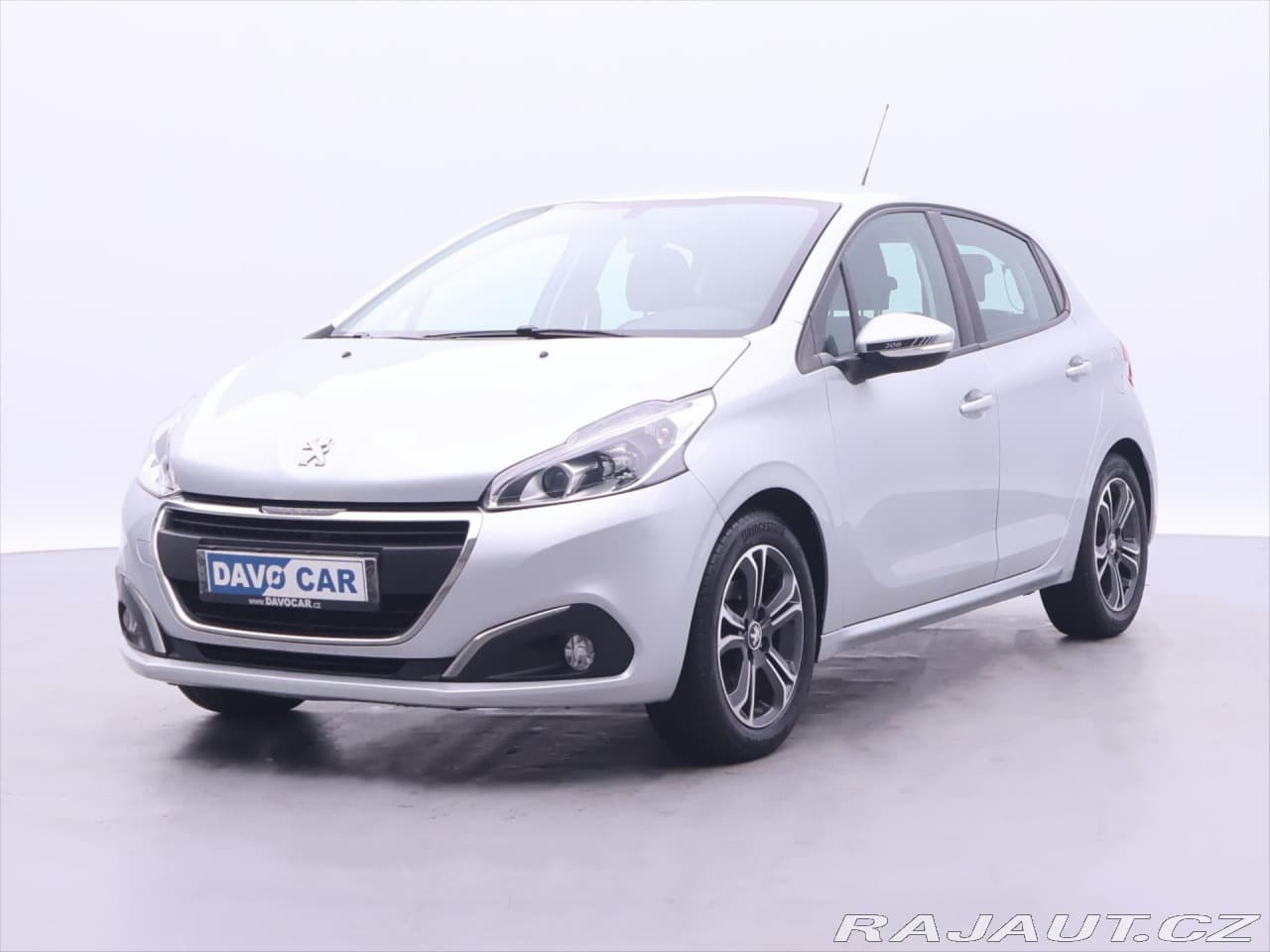 2017 Peugeot 208 - 3