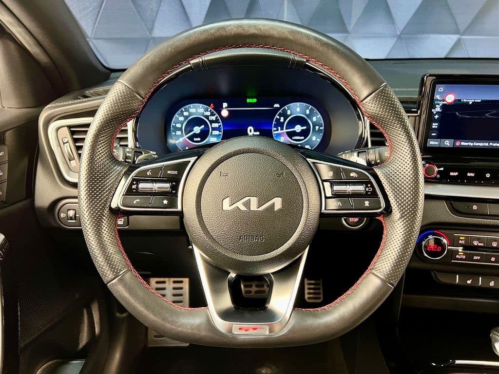 2022 Kia Proceed - 12
