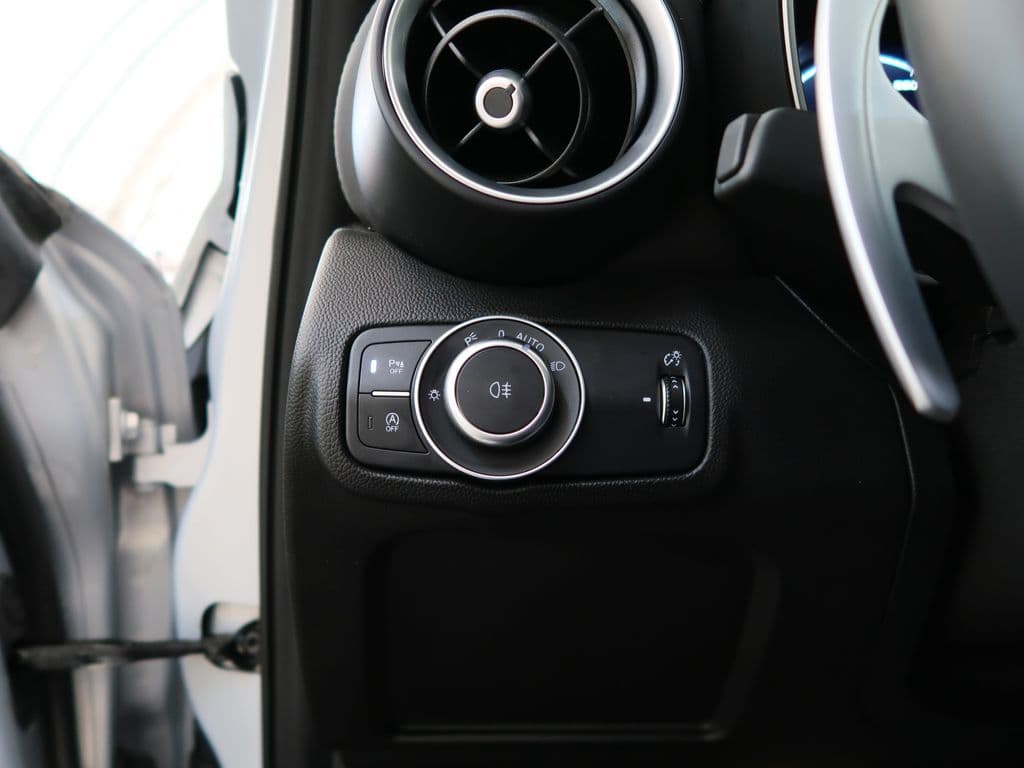 Alfa Romeo Giulia - 20