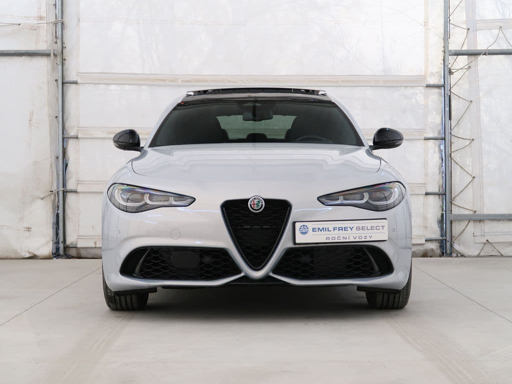Alfa Romeo Giulia - 3