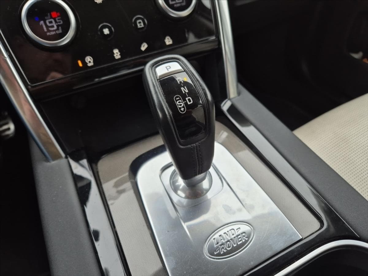 2020 Land Rover Ostatní - 18