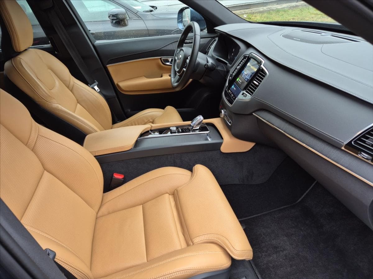 2023 Volvo Xc90 - 13