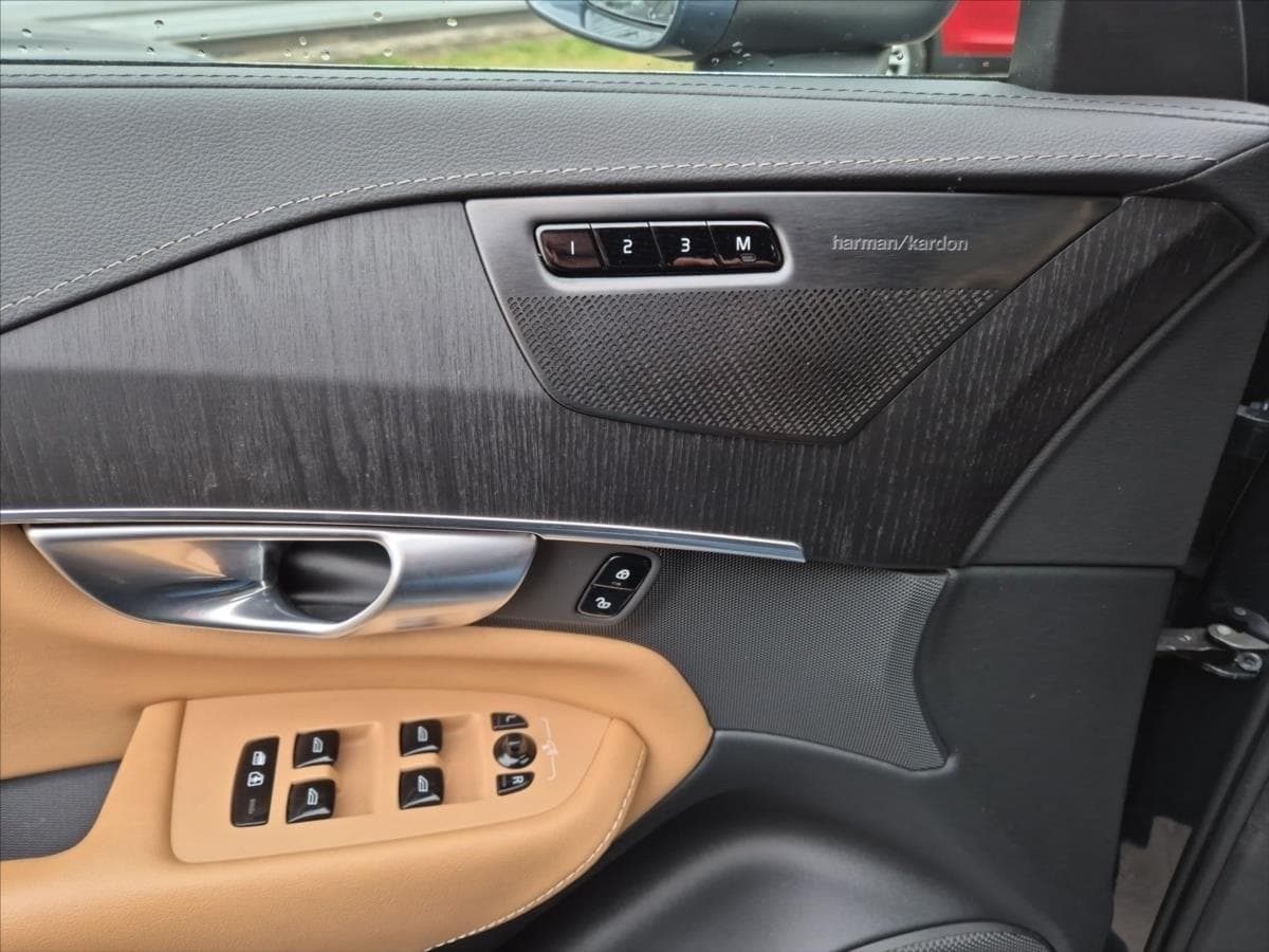 2023 Volvo Xc90 - 14
