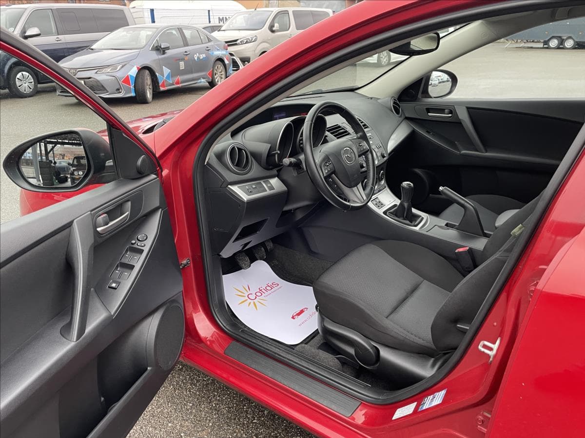 2010 Mazda 3 - 9