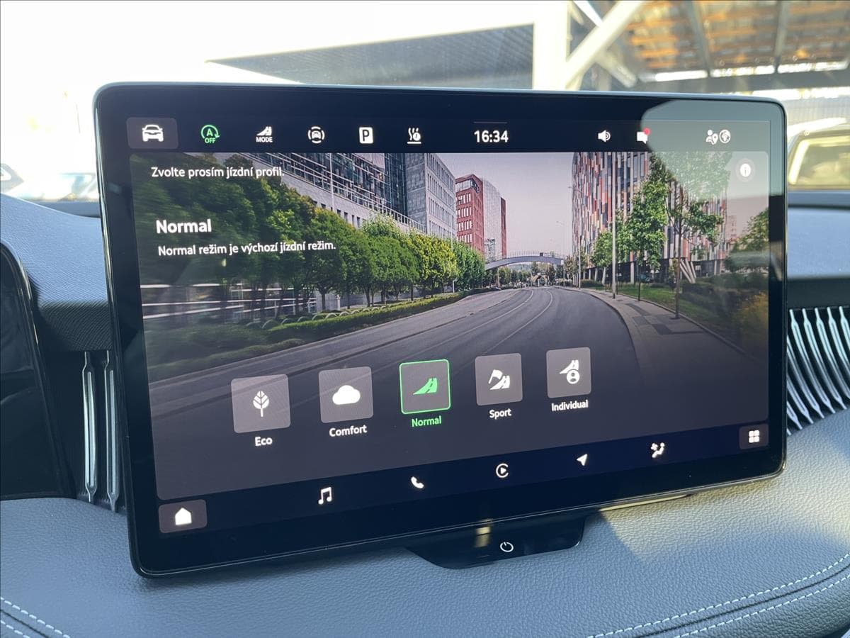 2025 Škoda Superb - 18