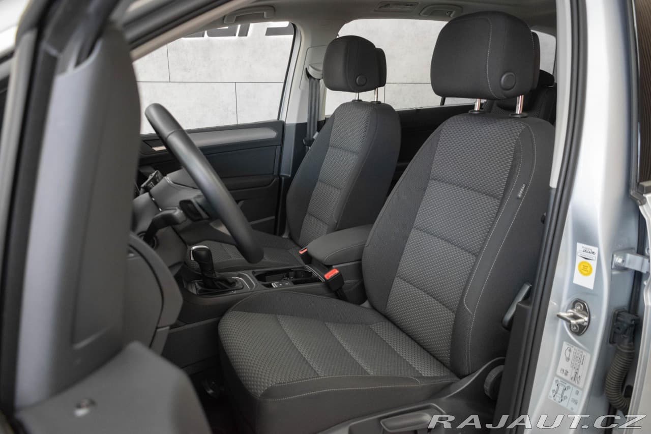 2023 Volkswagen Touran - 10