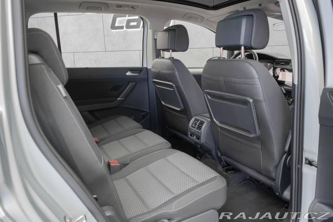 2023 Volkswagen Touran - 13