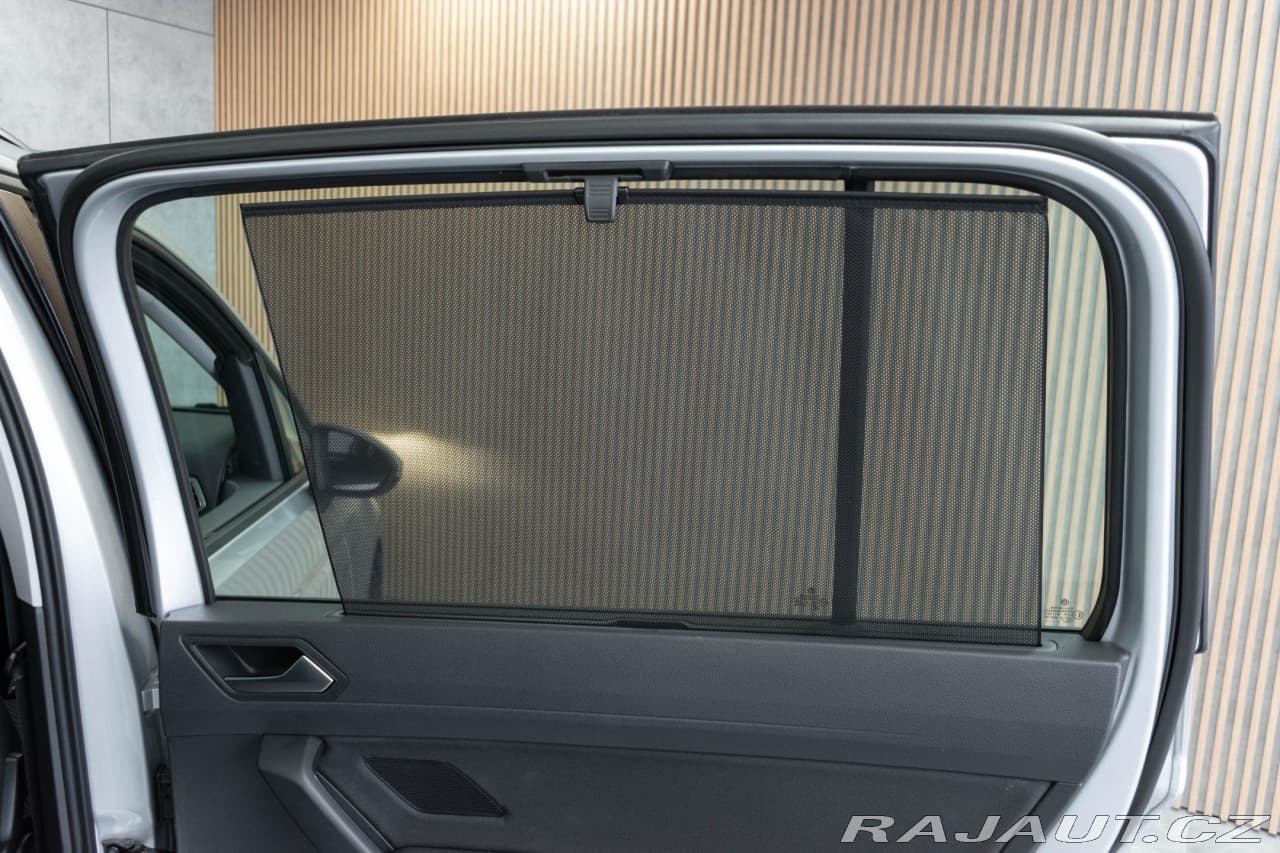 2023 Volkswagen Touran - 17