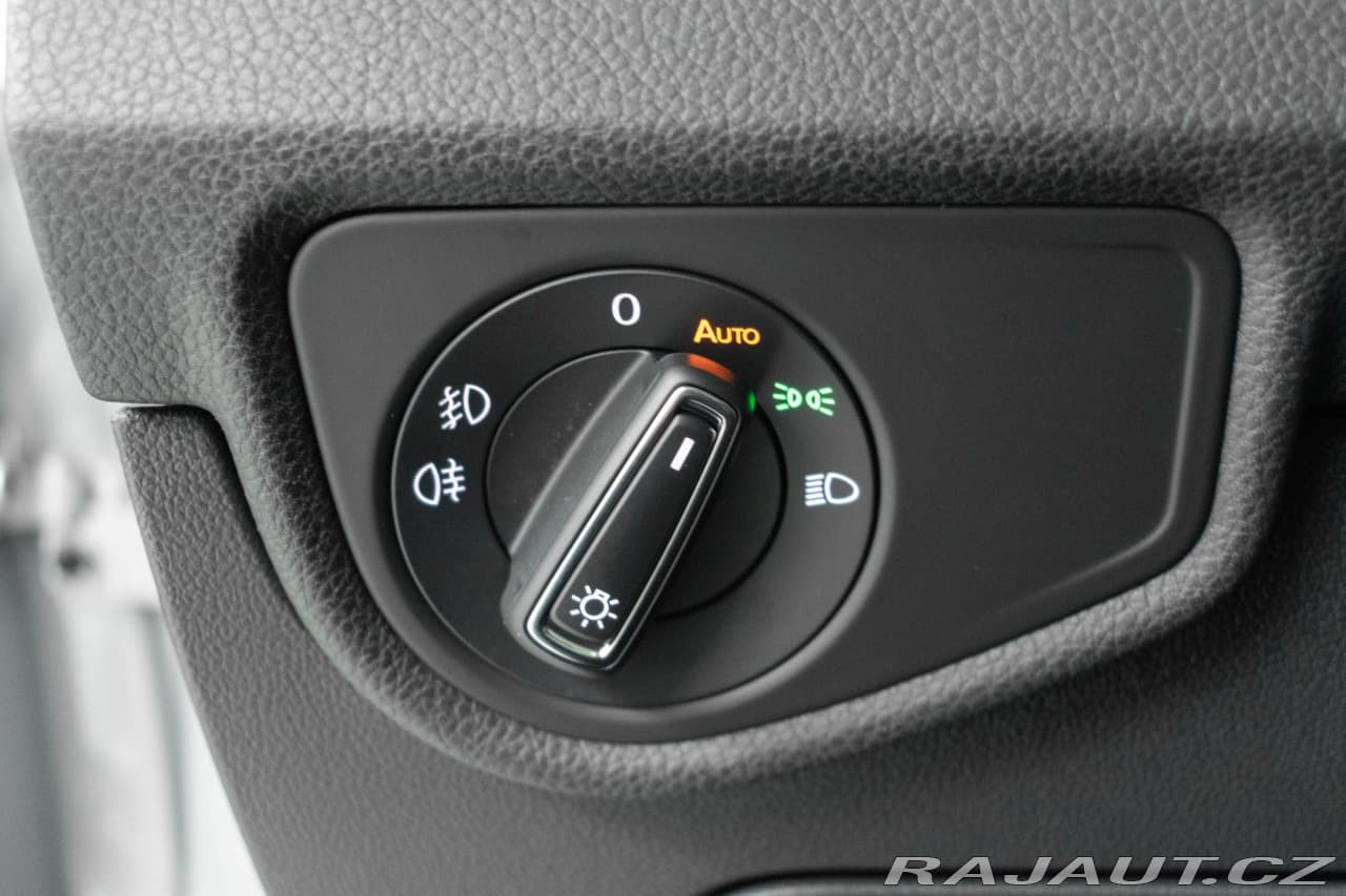 2023 Volkswagen Touran - 19