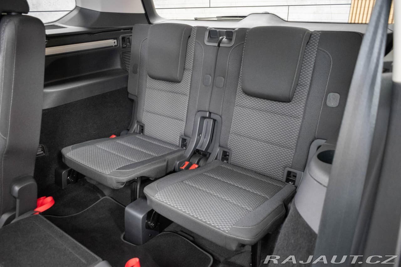 2023 Volkswagen Touran - 14