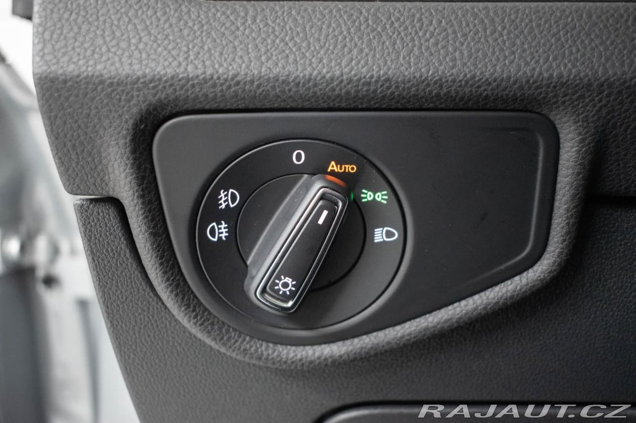 2023 Volkswagen Touran - 19