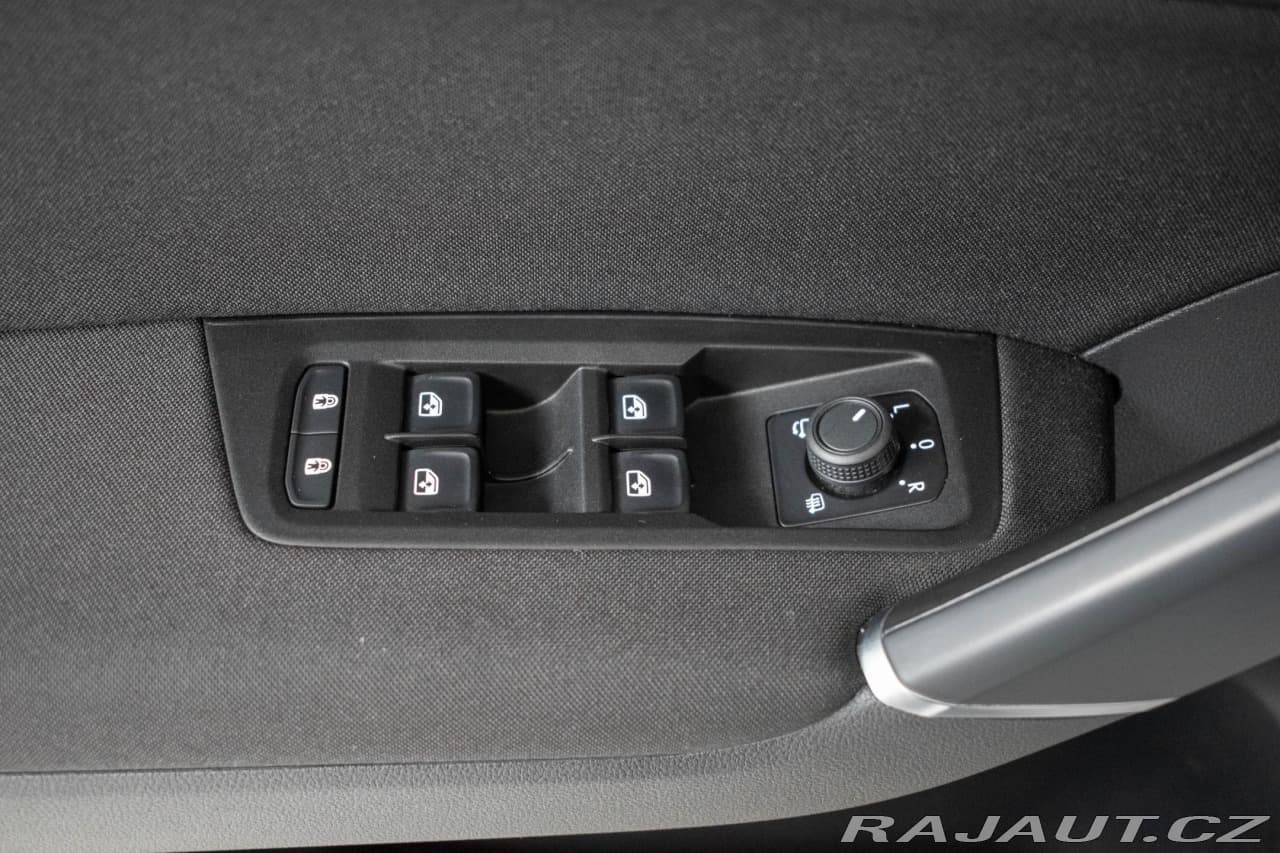 2023 Volkswagen Touran - 20