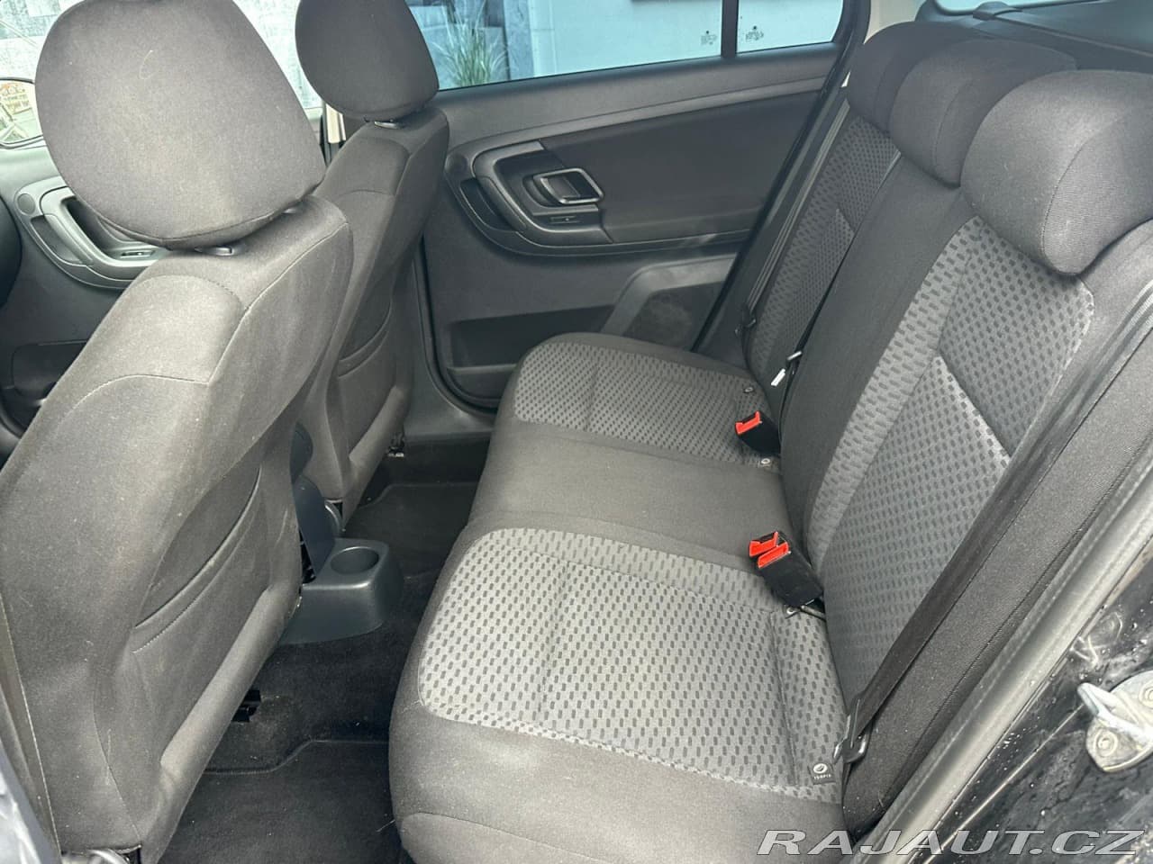 2014 Škoda Fabia - 12