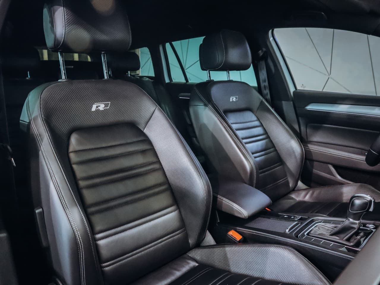 2019 Volkswagen Passat - 20