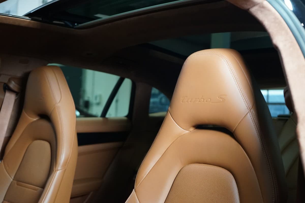 2022 Porsche Panamera - 15