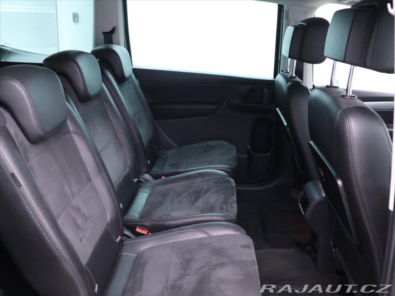 2015 Volkswagen Sharan - 13