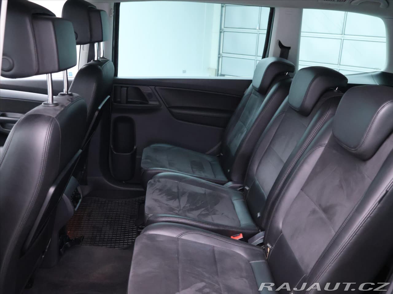 2015 Volkswagen Sharan - 16