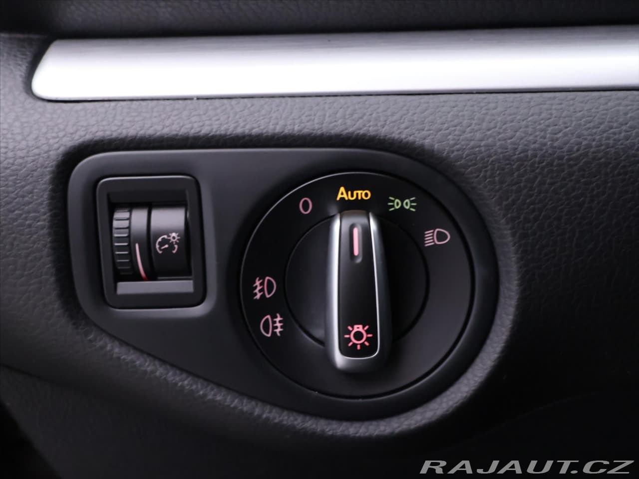 2015 Volkswagen Sharan - 19