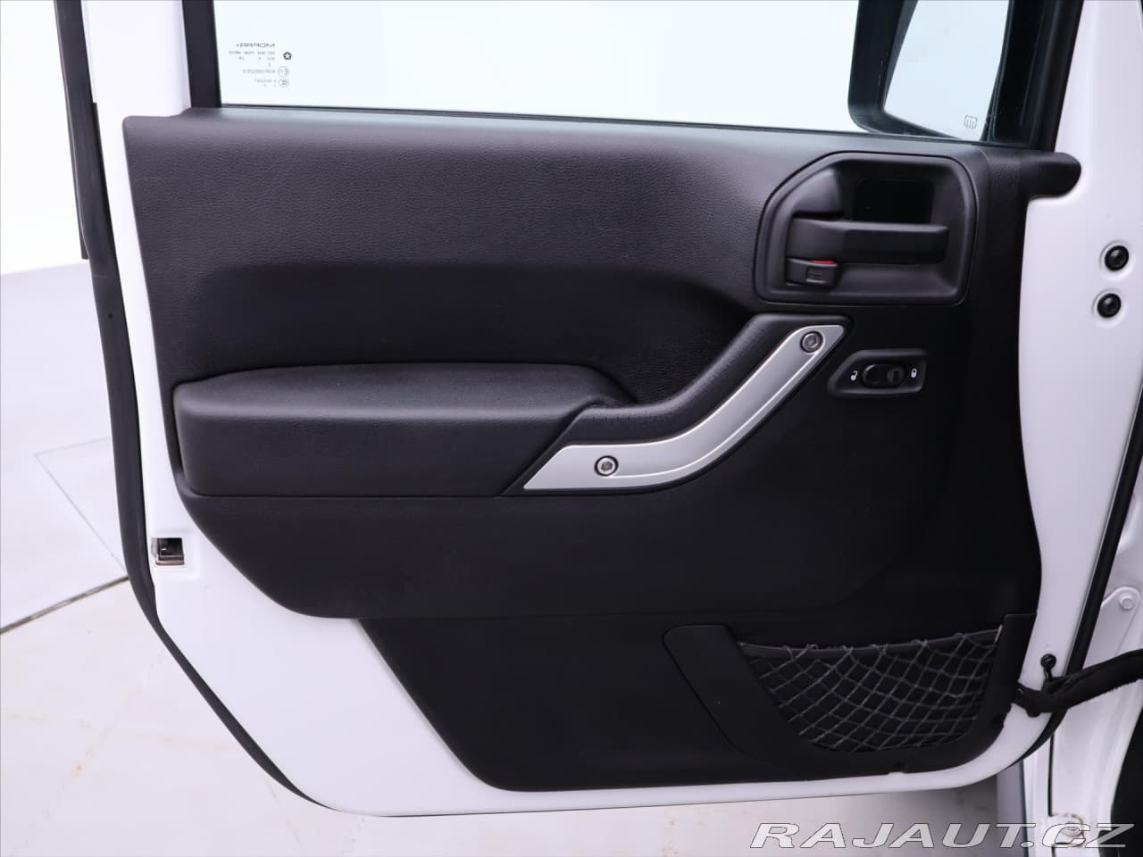 2014 Jeep Wrangler - 10