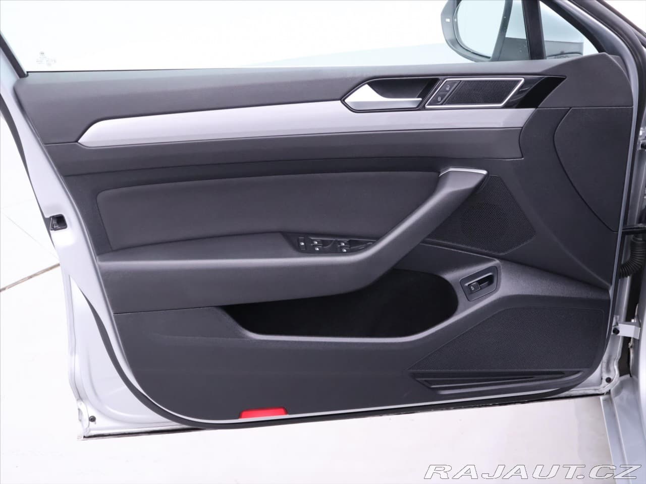 2020 Volkswagen PASSAT - 10