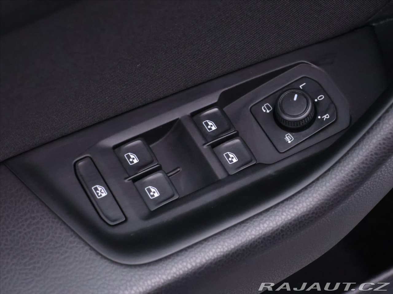 2020 Volkswagen PASSAT - 16