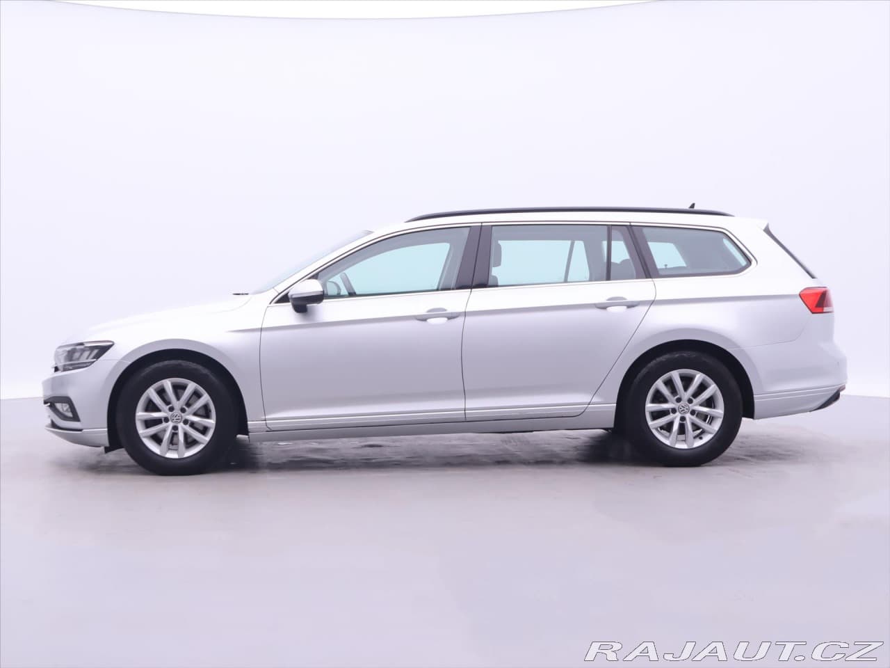2020 Volkswagen PASSAT - 4