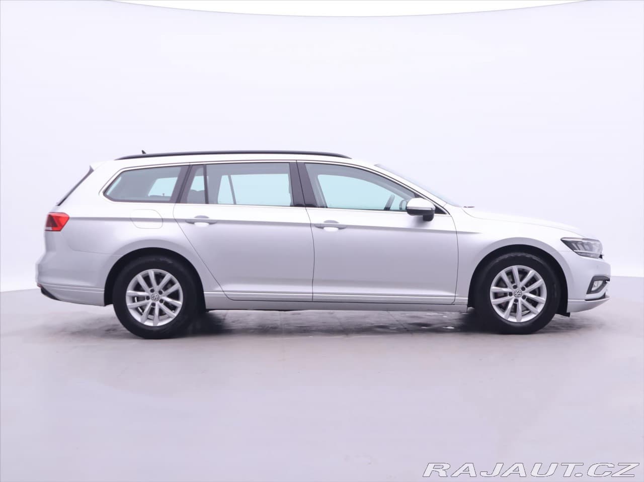 2020 Volkswagen PASSAT - 8