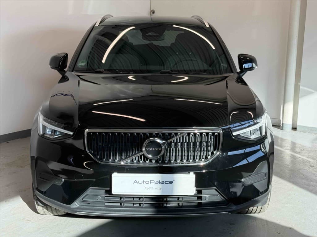 2022 Volvo XC40 - 2