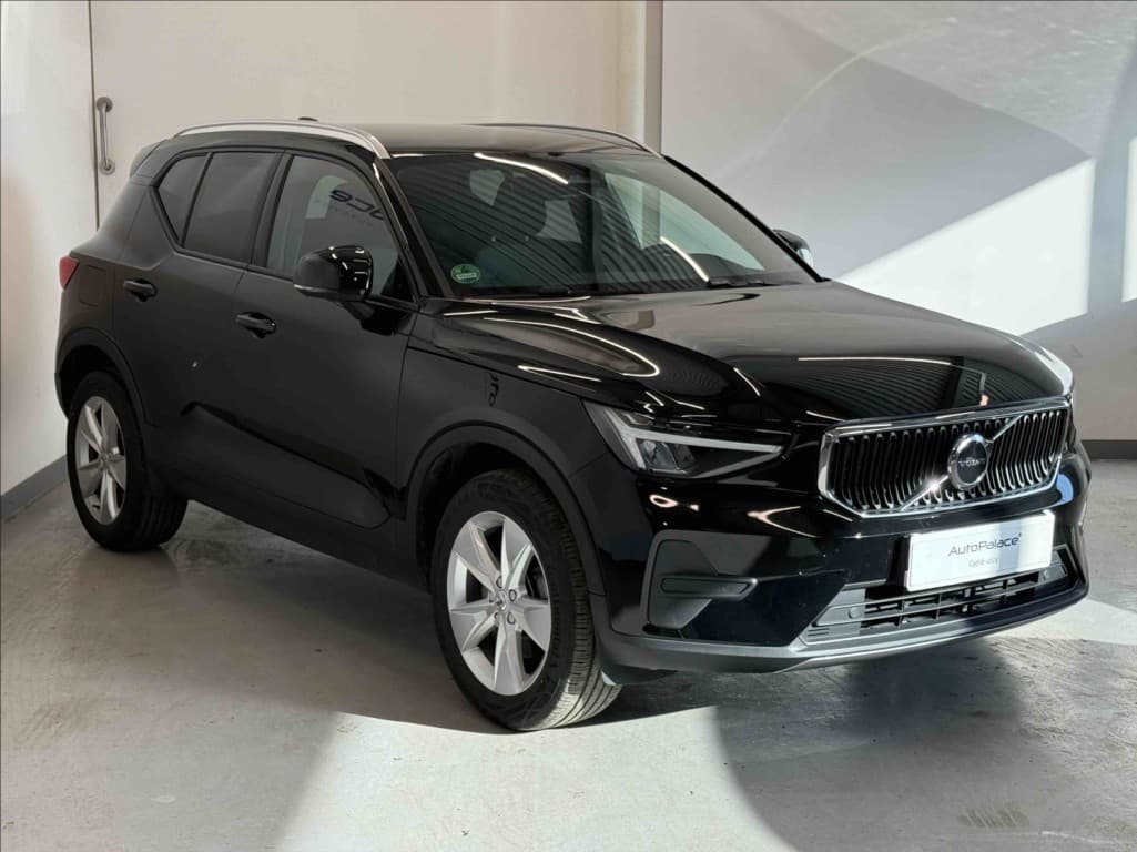 2022 Volvo XC40 - 3