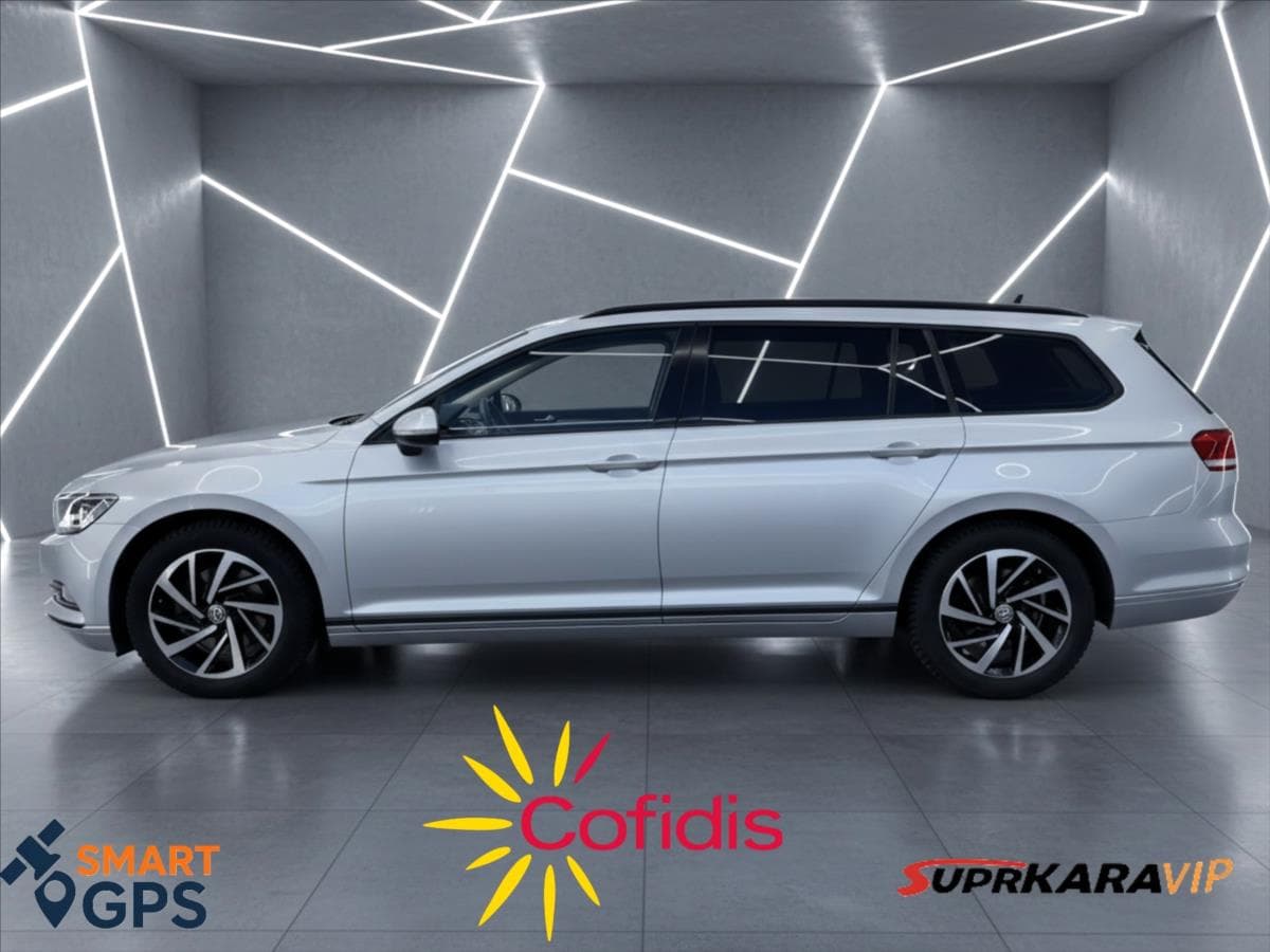 2016 Volkswagen Passat - 8