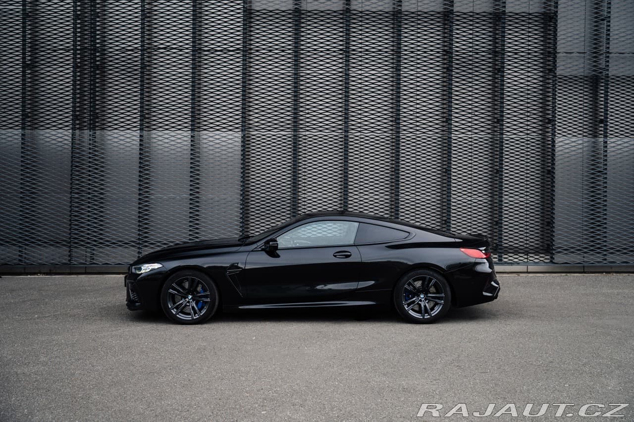 2022 BMW M8 - 14