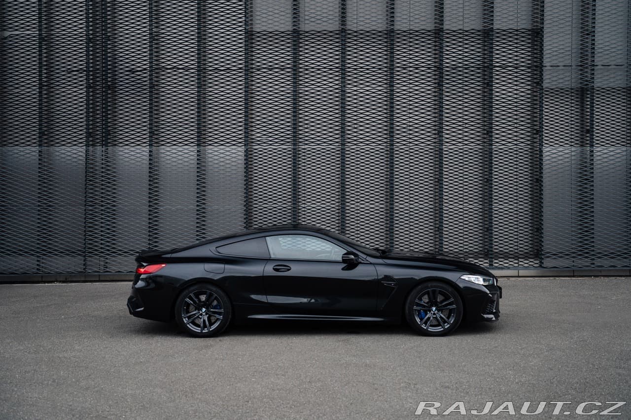 2022 BMW M8 - 18