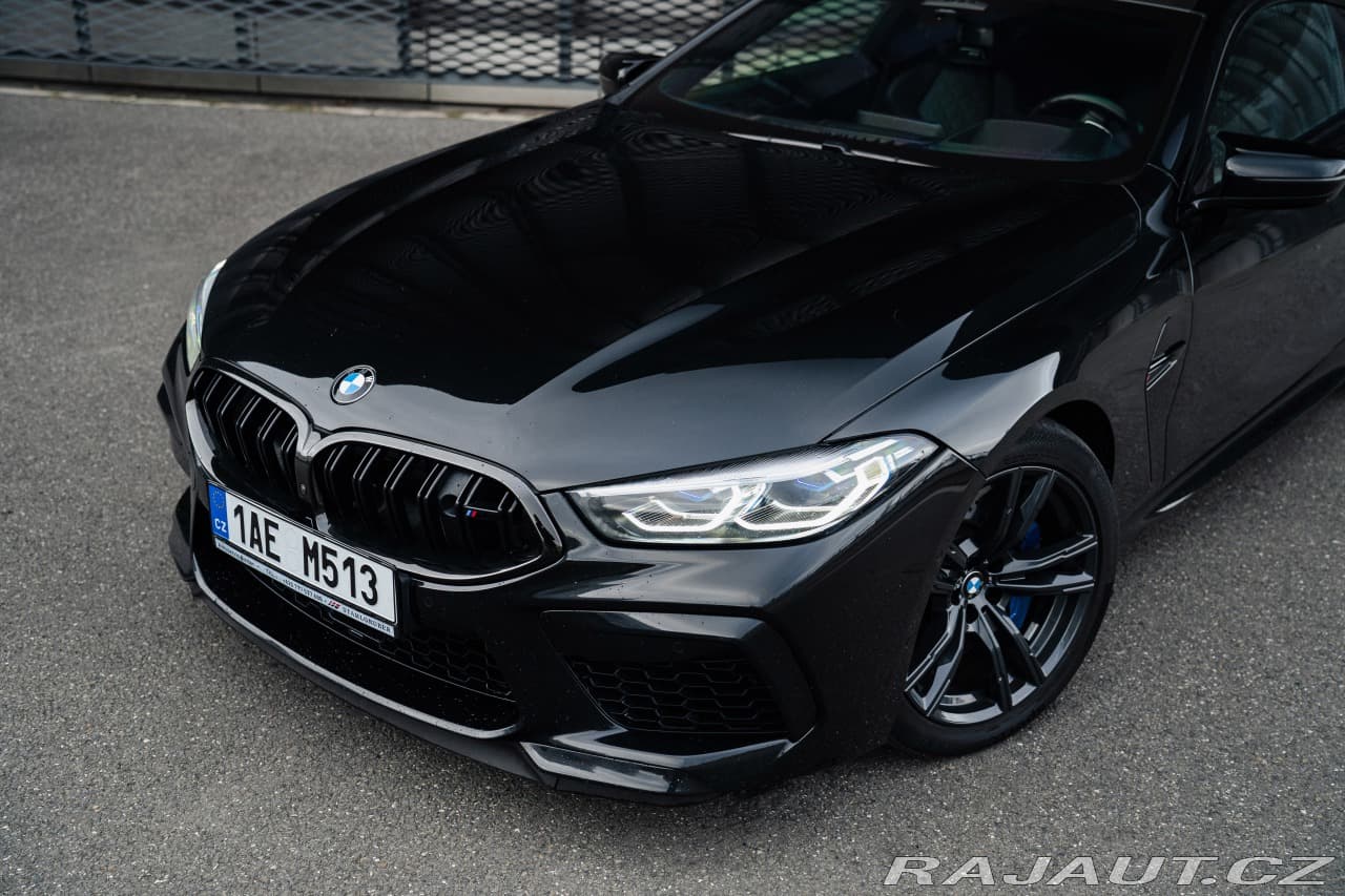 2022 BMW M8 - 2