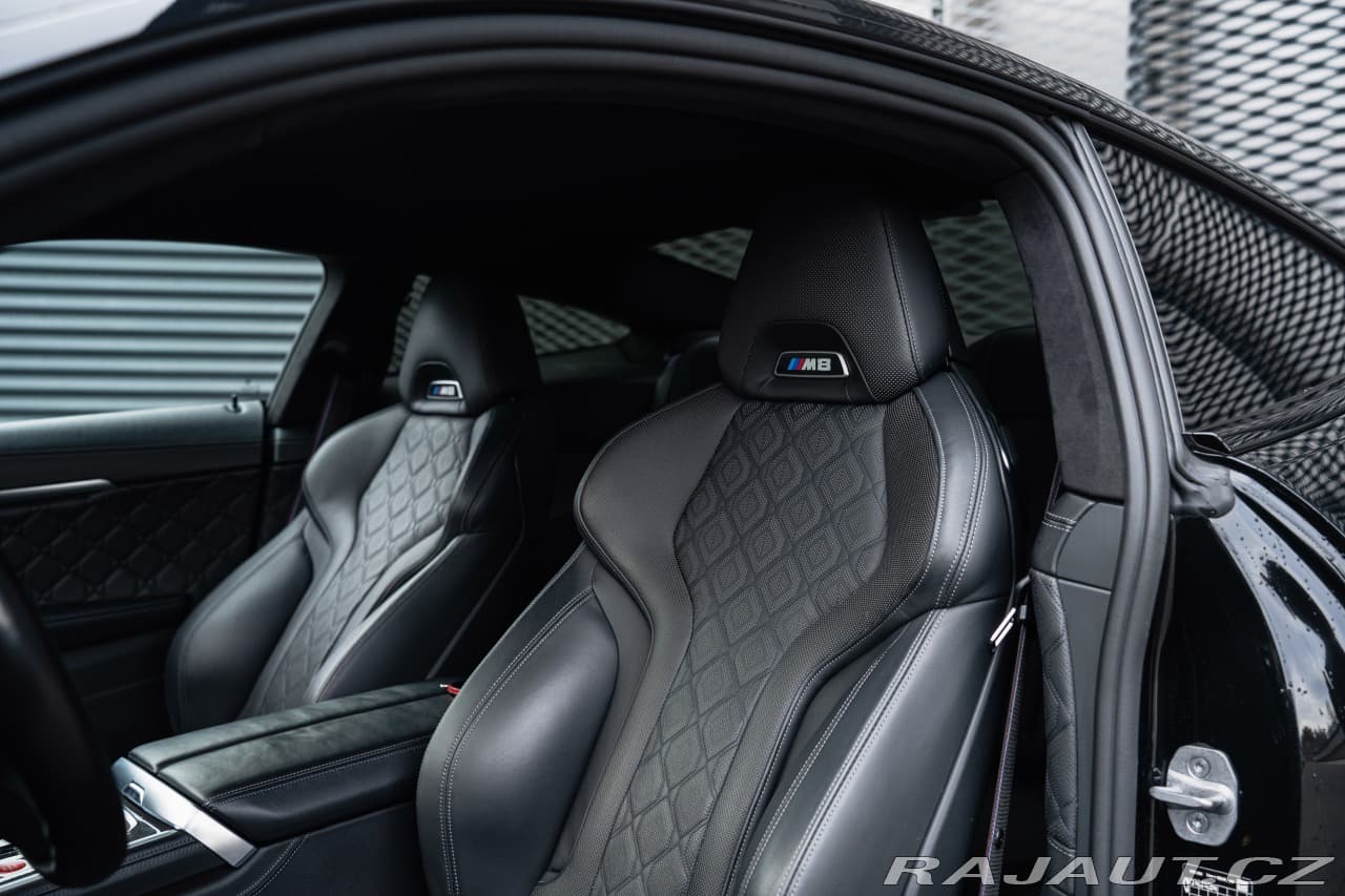 2022 BMW M8 - 7