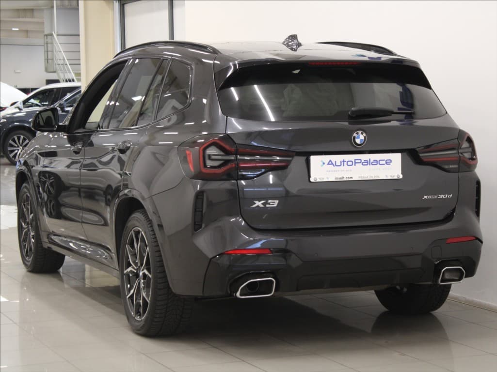 2022 BMW X3 - 3