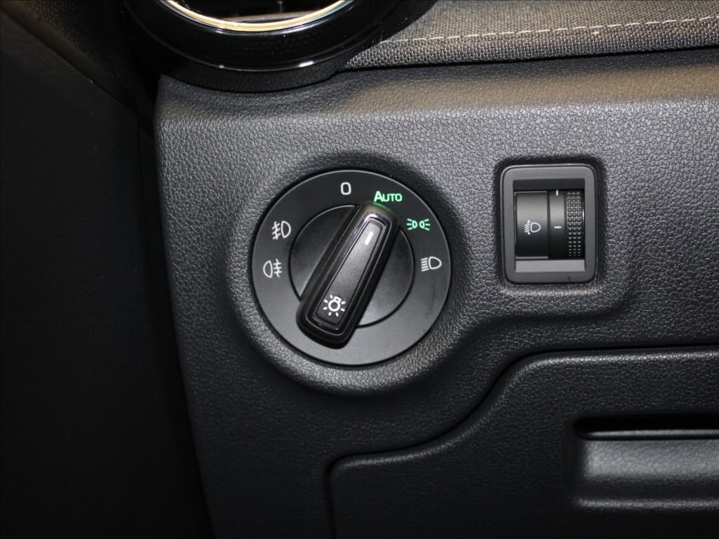 2025 Škoda Fabia - 19