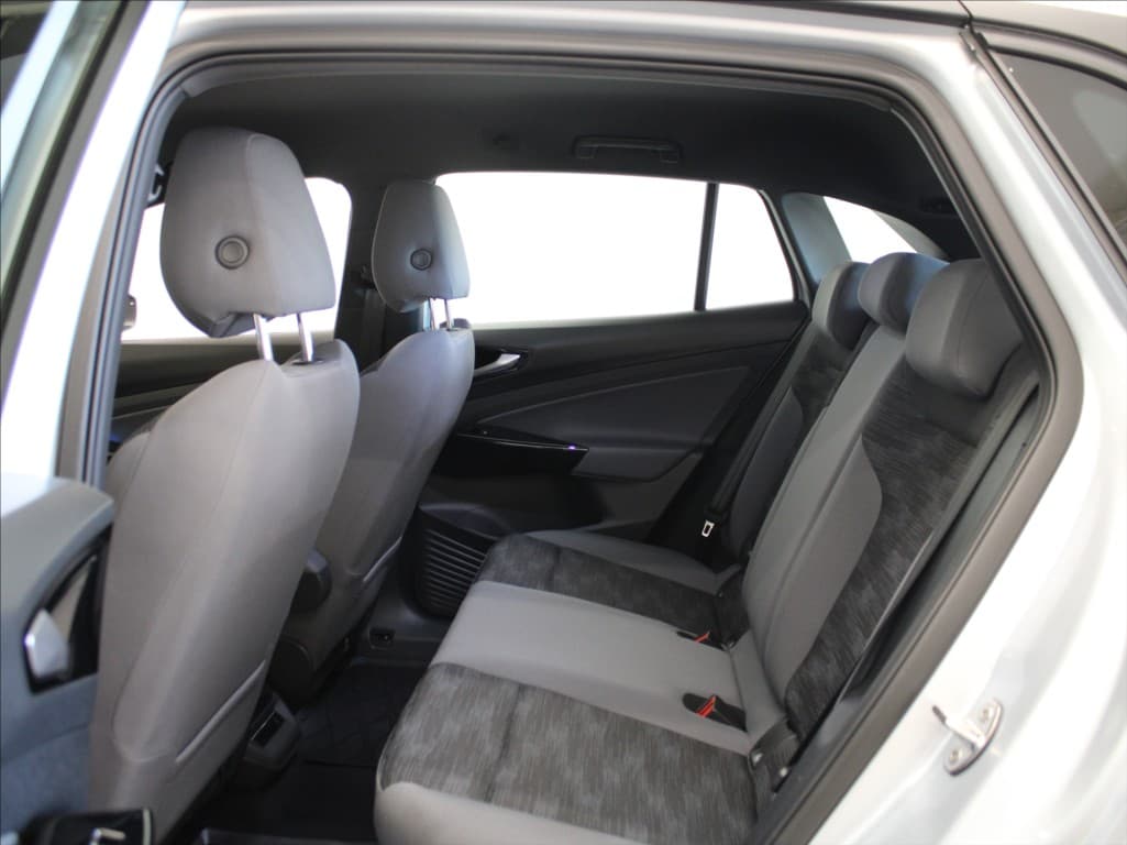 2023 Volkswagen Id.4 - 7