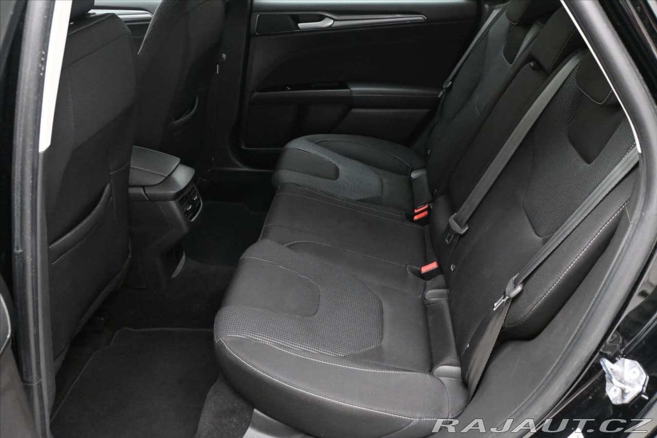 2019 Ford MONDEO - 14