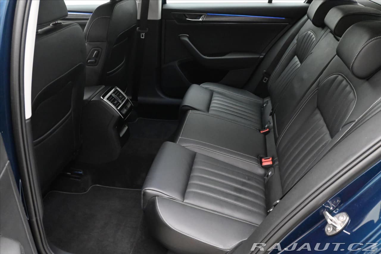 2022 Škoda Superb - 14