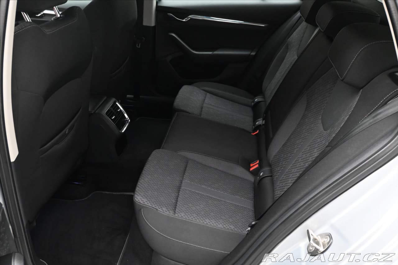 2020 Škoda Octavia - 14