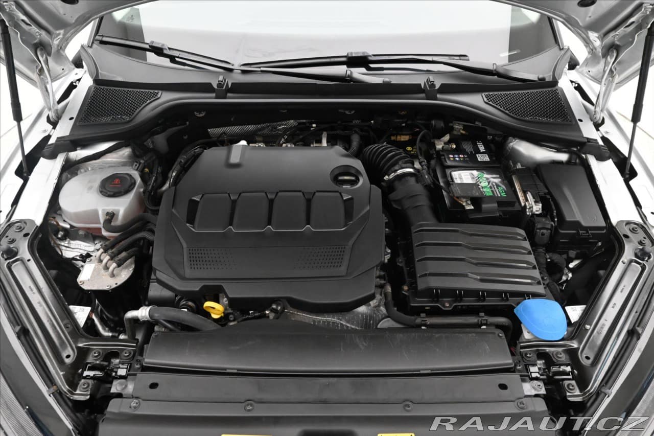 2020 Škoda Octavia - 9