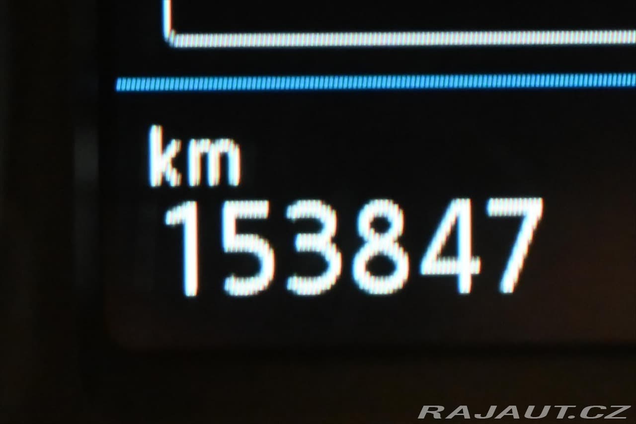 2023 Volkswagen Passat - 17