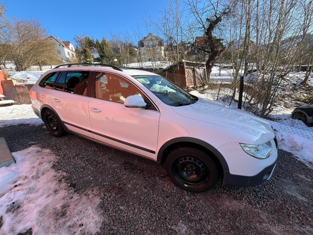 2013 Škoda Superb - 2