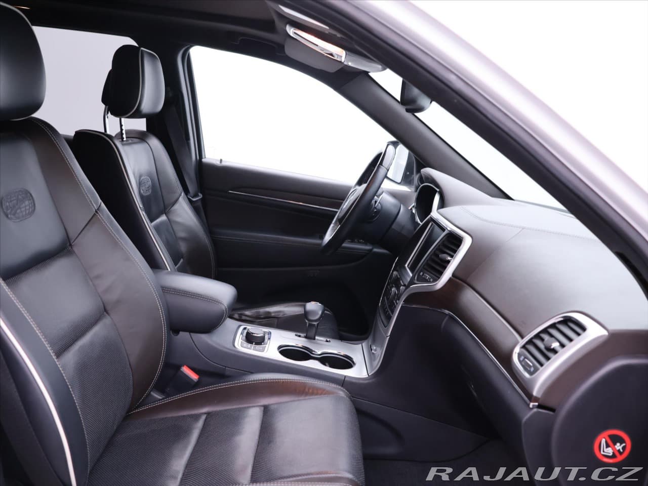 2015 Jeep Ostatní - 12