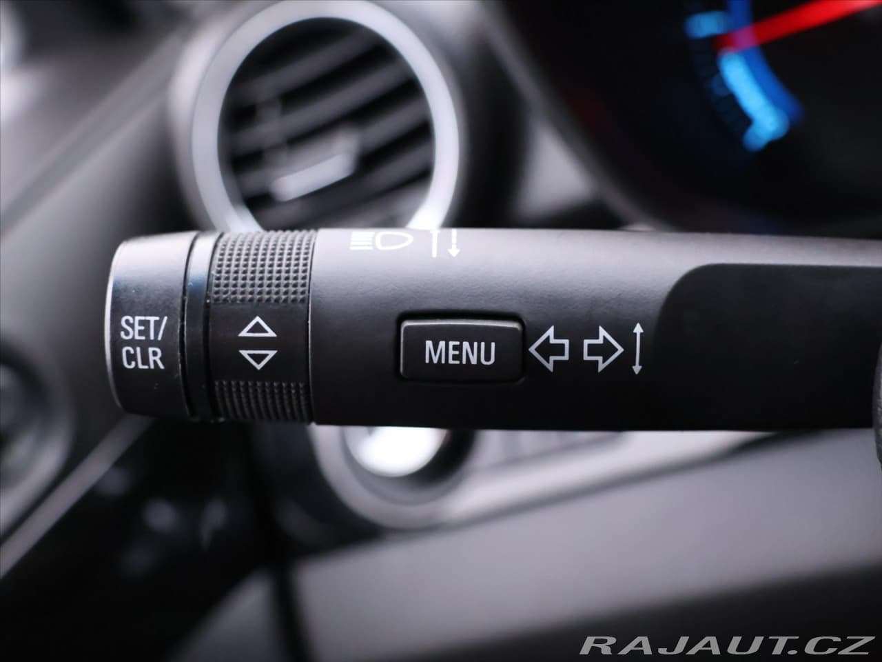 2012 Chevrolet Orlando - 18