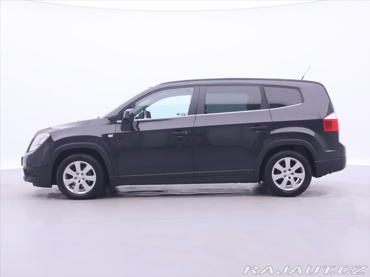 2012 Chevrolet Orlando - 4