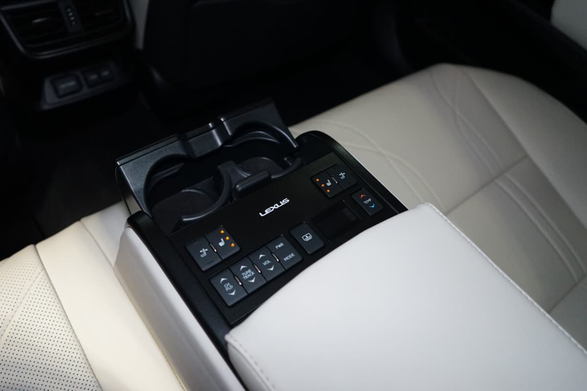 2024 Lexus Ostatní - 17