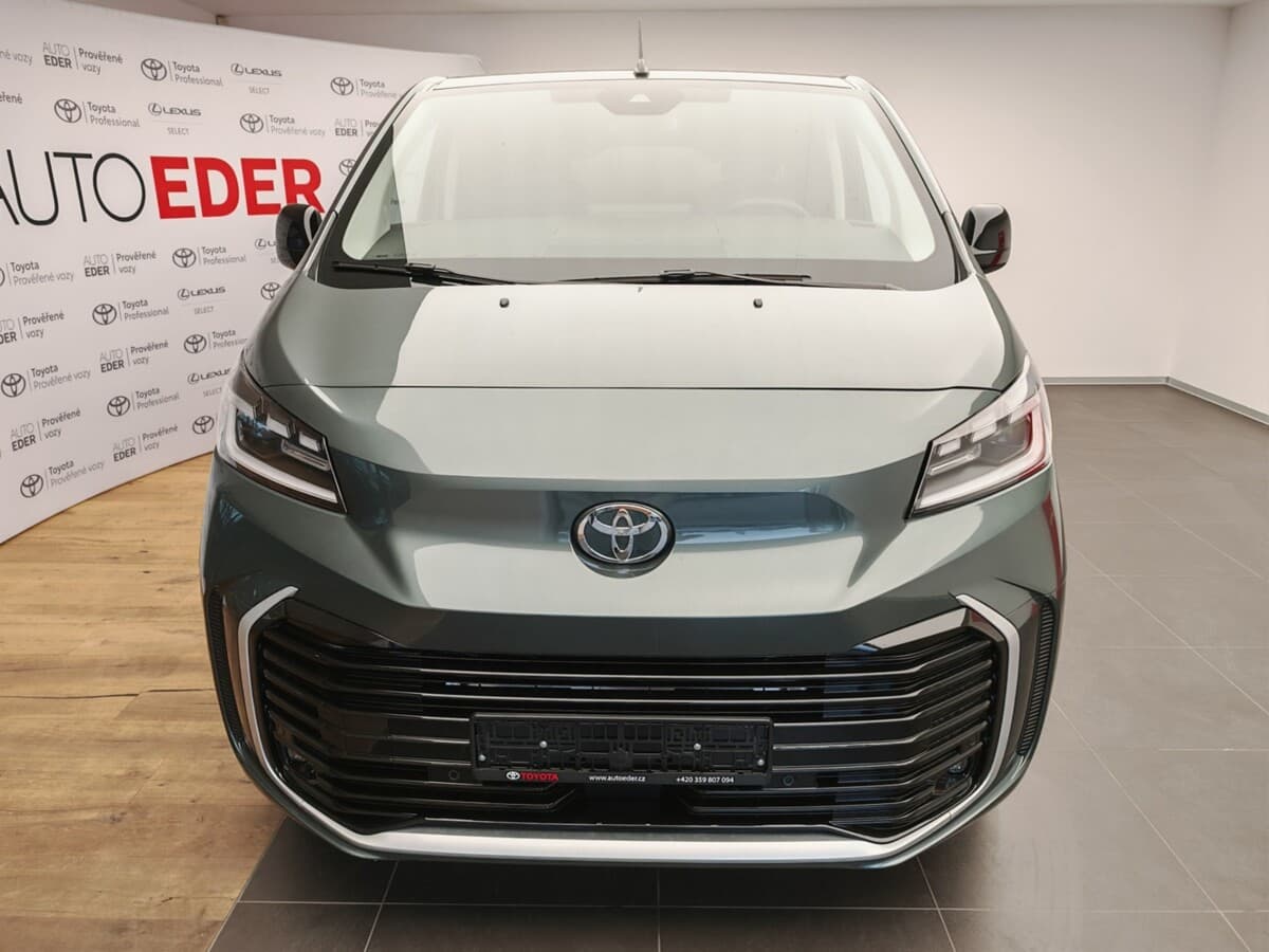 2025 Toyota Proace - 2