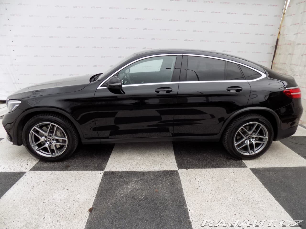 2018 Mercedes-Benz GLC - 2